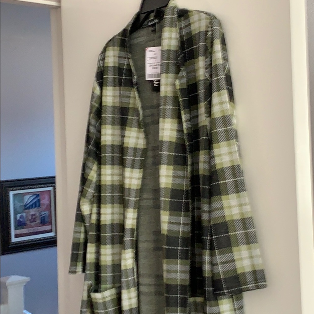 Green plaid lightweight duster